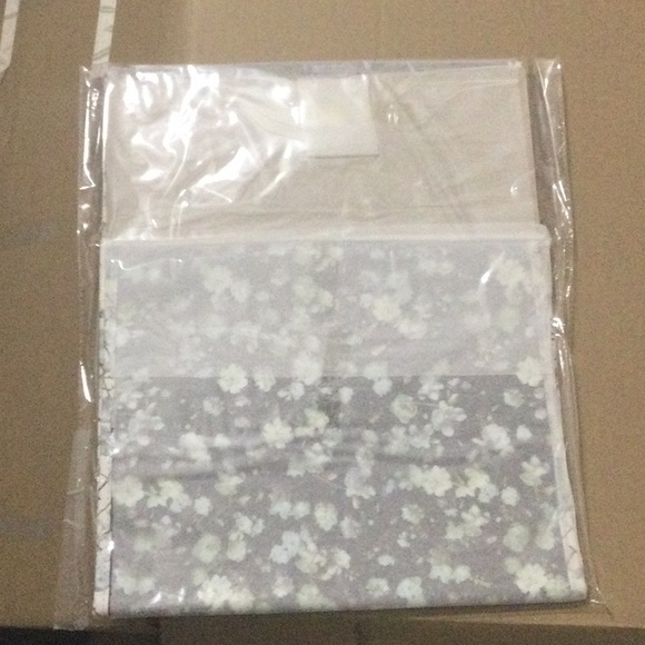 Magnolia and vine Wraparound Accent only - Picture 5 of 5